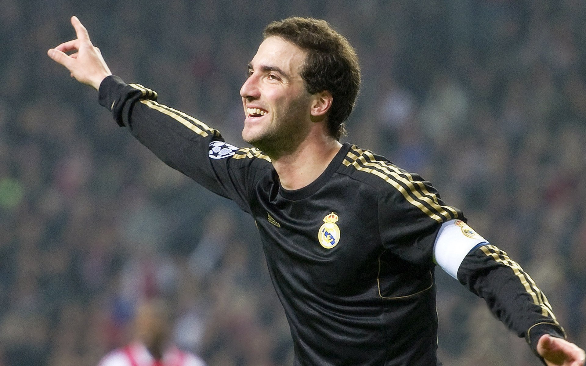 五大联赛裁判技术是否影响比赛公平性,五大联赛裁判工资