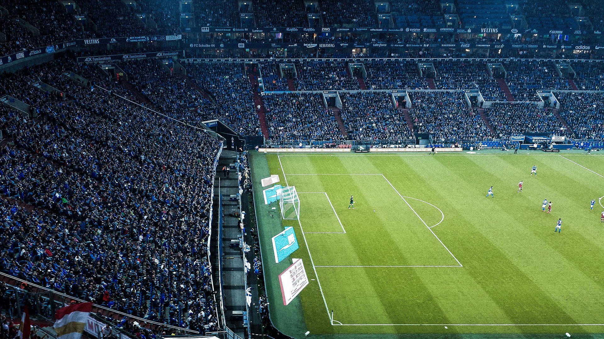 国家队战术执行细节需加强,国家队作战姿势